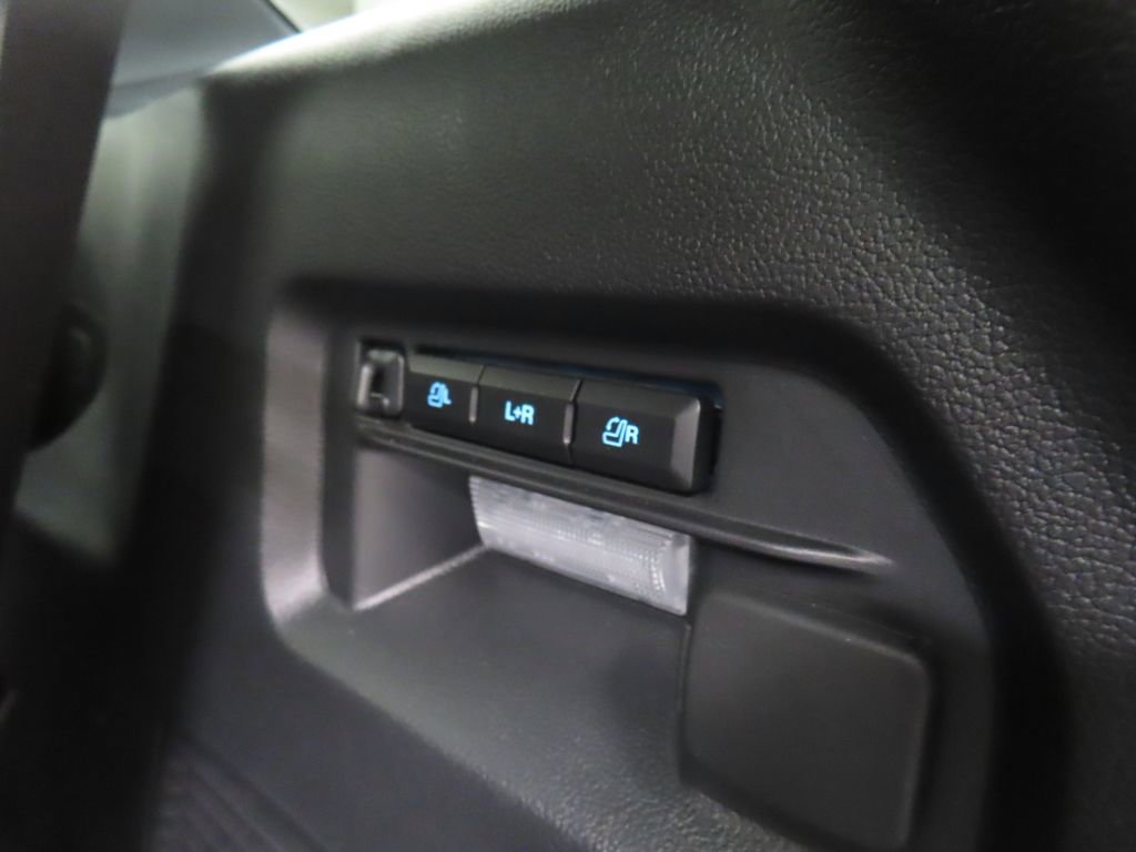 Used 2026 Ford Explorer Platinum AWD/4WD image 46