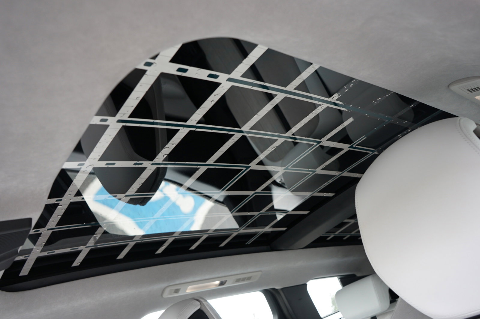 Used 2023 Fisker Ocean One image 29