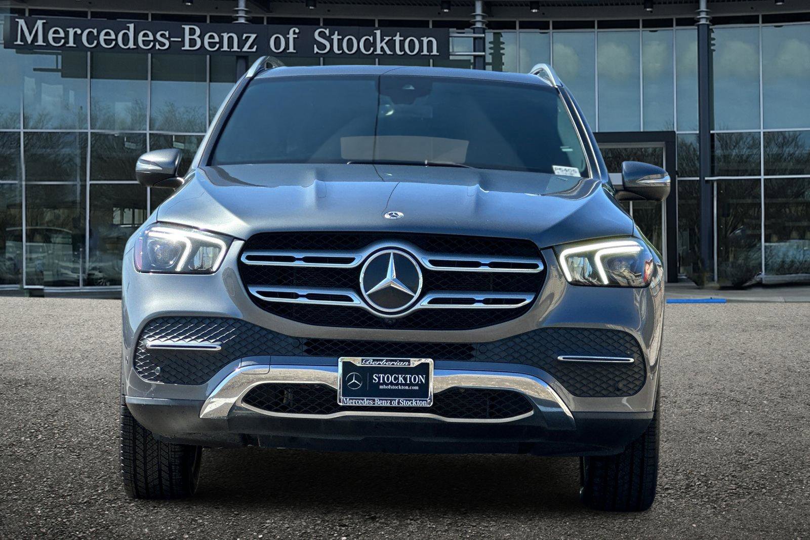 Certified 2022 Mercedes-Benz GLE 350 4MATIC w/ Premium Package image 9