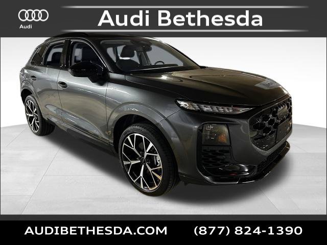 Certified 2026 Audi Q3 quattro 2.0T w/ 20" Wheel Package AWD/4WD image 1
