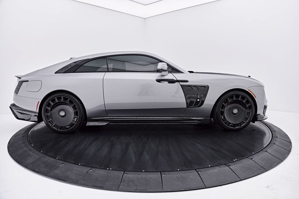 Used 2025 Rolls-Royce Spectre Black Badge AWD/4WD image 18