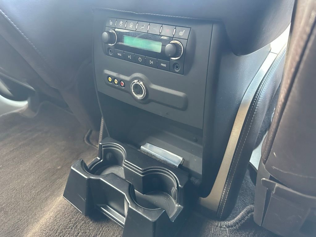 Used 2014 Cadillac Escalade ESV Platinum AWD/4WD image 38