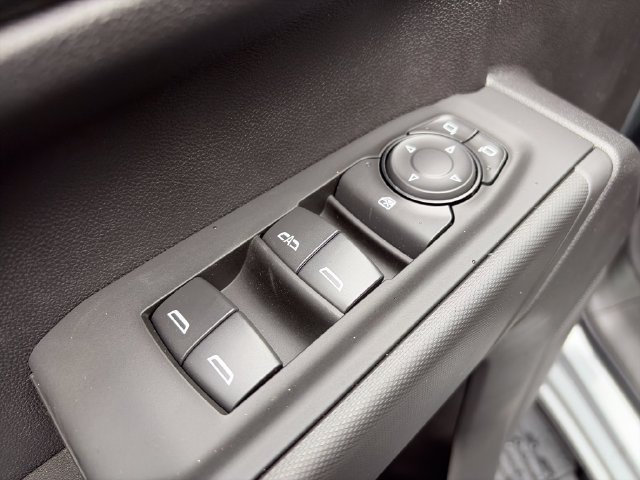 New 2026 Chevrolet Silverado 1500 Custom Trail Boss w/ Dark Appearance Package AWD/4WD image 15