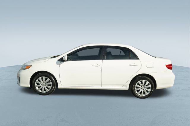 Used 2013 Toyota Corolla LE image 4