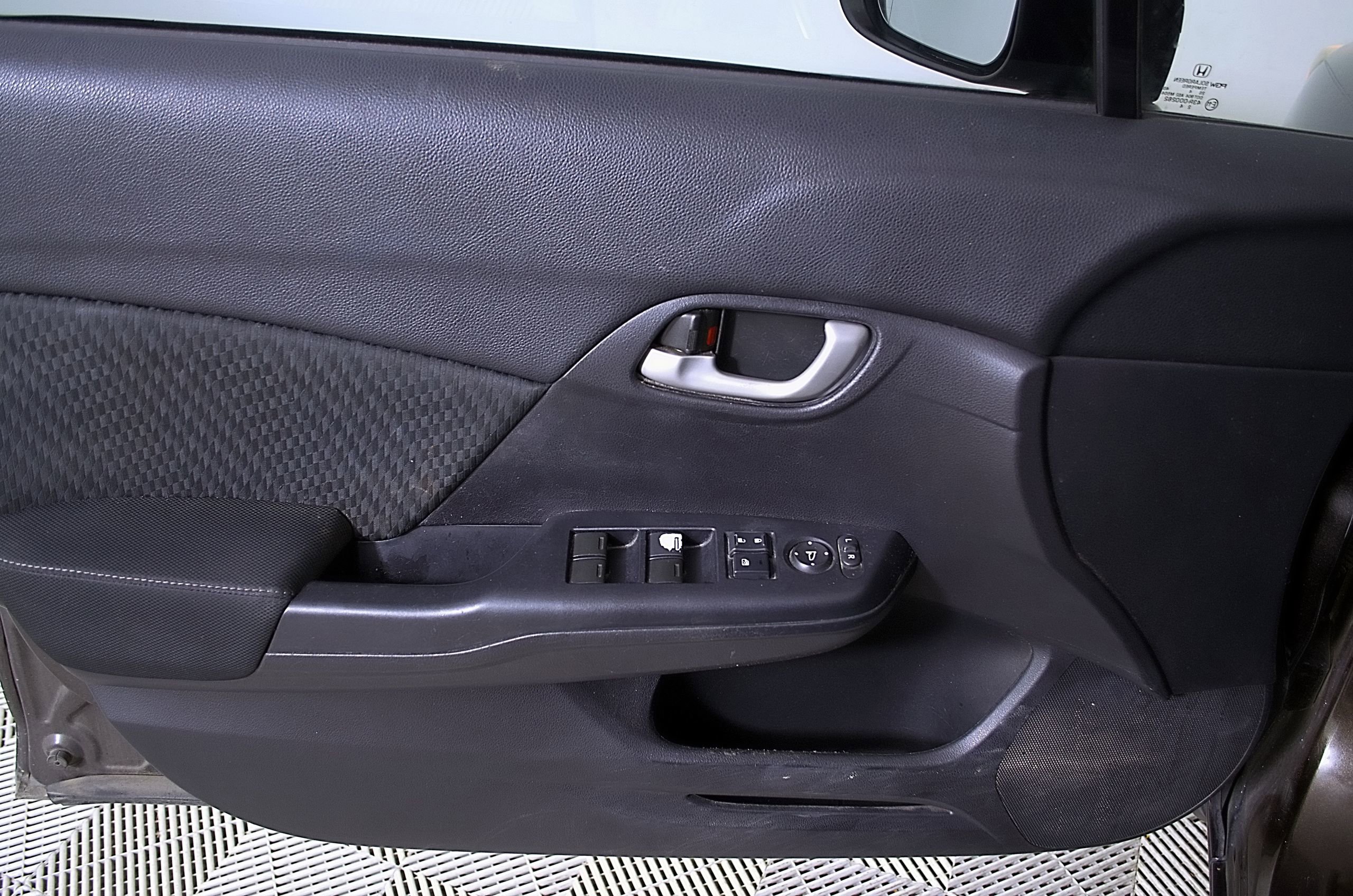 Used 2014 Honda Civic LX image 15