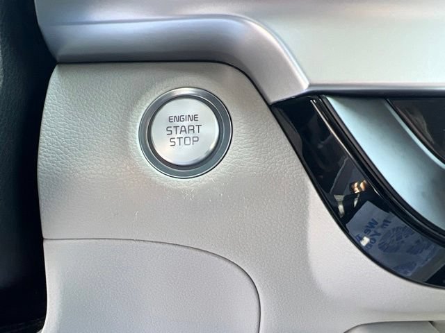 Used 2020 Kia Telluride S AWD/4WD image 17
