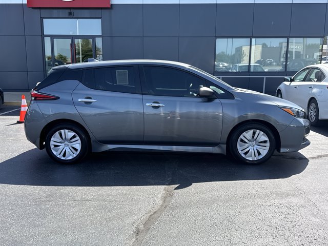 Certified 2025 Nissan Leaf S FWD image 2