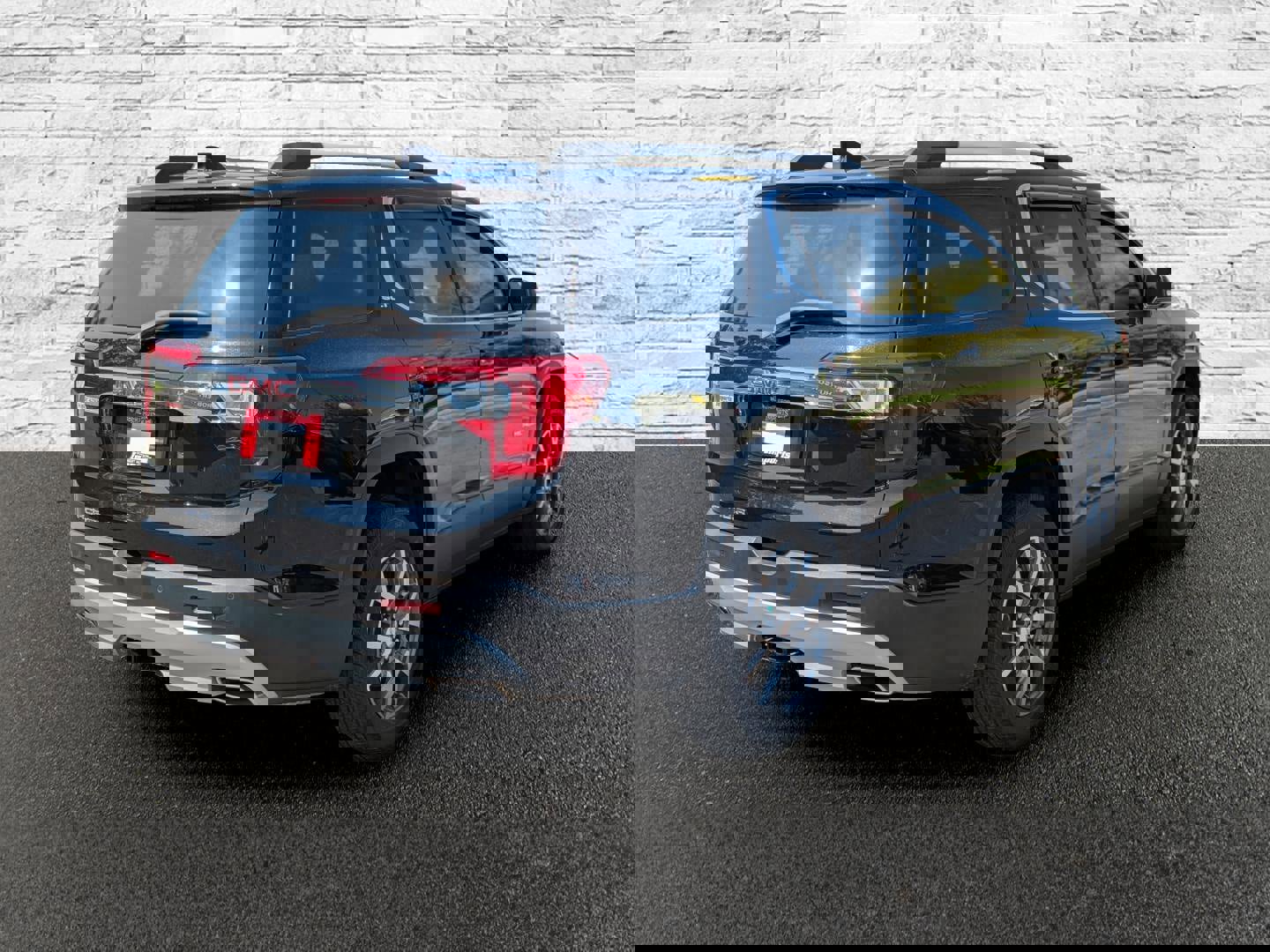 Used 2023 GMC Acadia SLT w/ Technology Package image 6