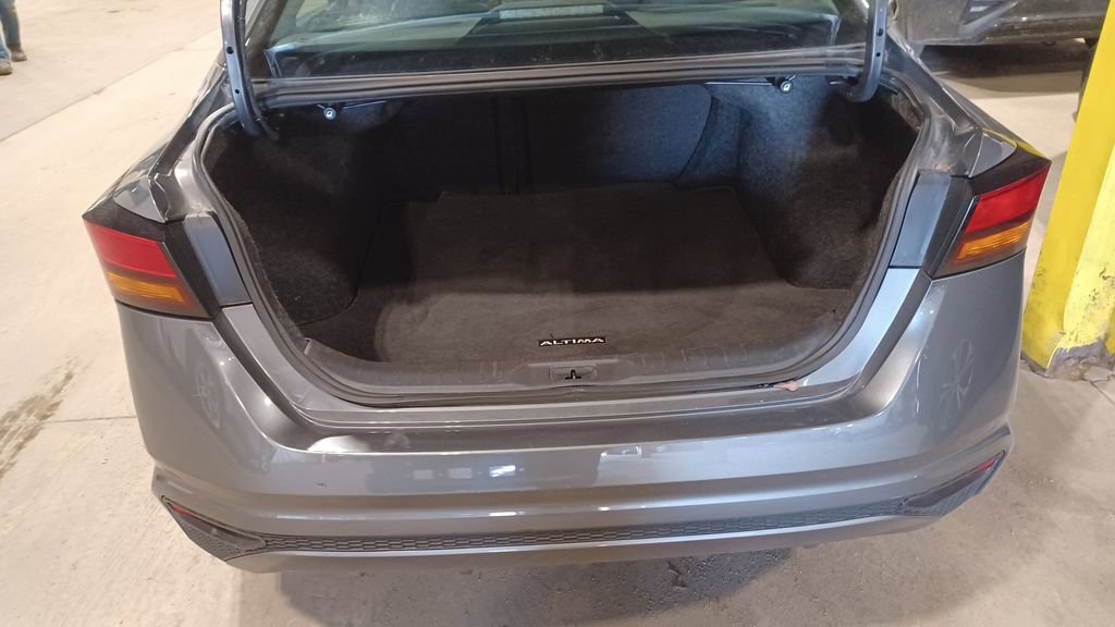 Used 2019 Nissan Altima 2.5 S image 8