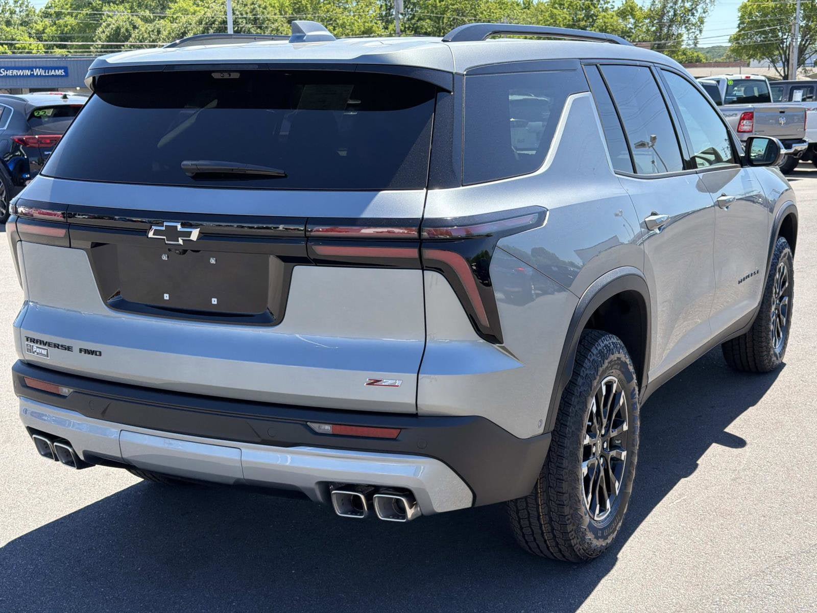 New 2026 Chevrolet Traverse Z71 w/ Enhanced Driving Package AWD/4WD image 7