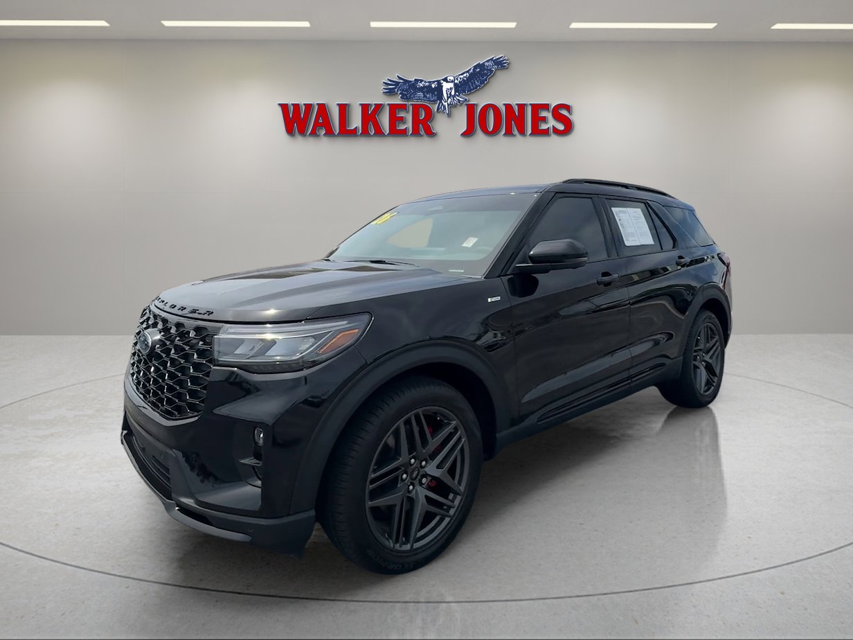 Used 2026 Ford Explorer ST-Line w/ ST-Line Street Pack image 3