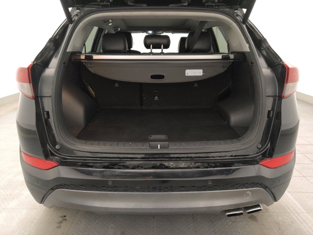 Used 2018 Hyundai Tucson Value w/ Cargo Package image 29