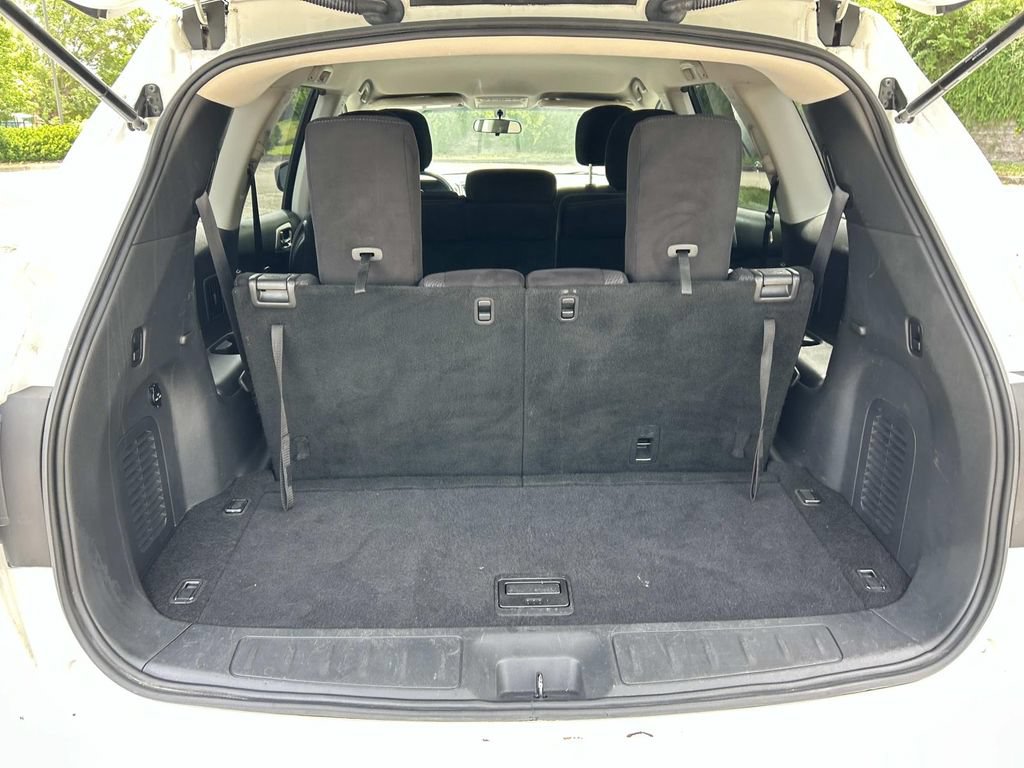 Used 2014 Nissan Pathfinder SV AWD/4WD image 13