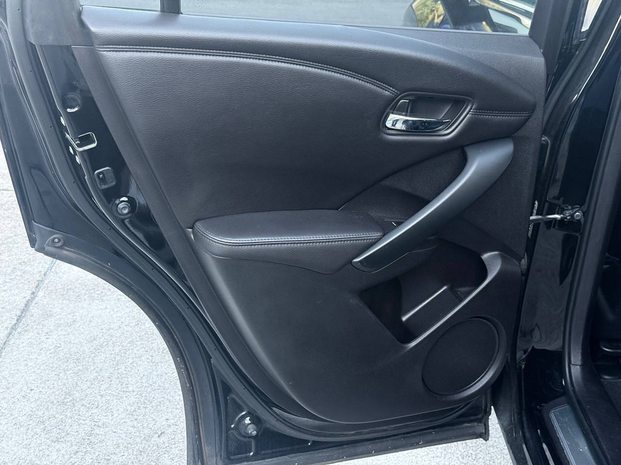 Used 2018 Acura RDX AWD image 16