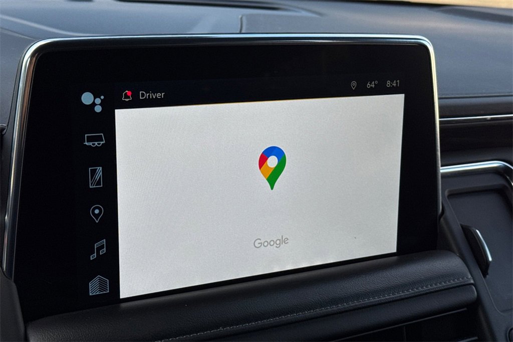 Used 2023 Chevrolet Suburban Z71 image 24