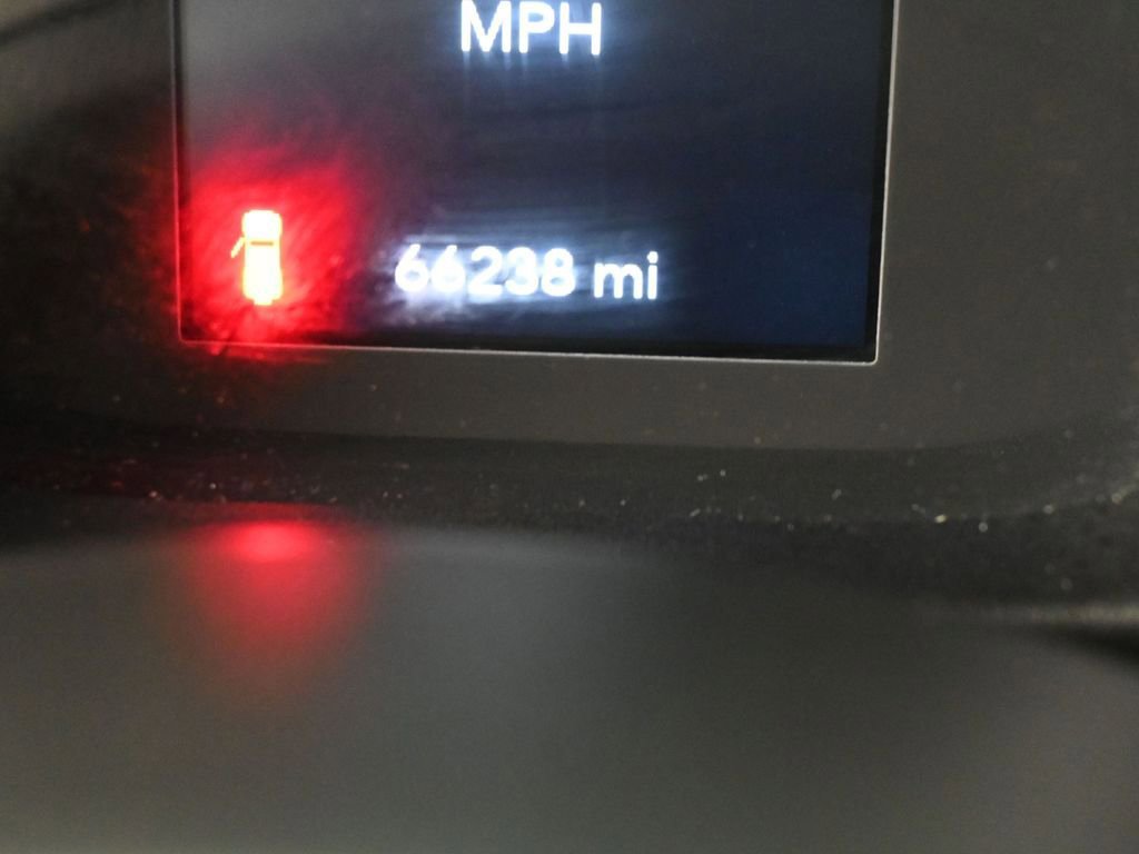 Used 2018 Jeep Wrangler Unlimited Sport S image 28