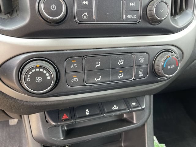 Used 2020 Chevrolet Colorado LT w/ LT Convenience Package AWD/4WD image 18