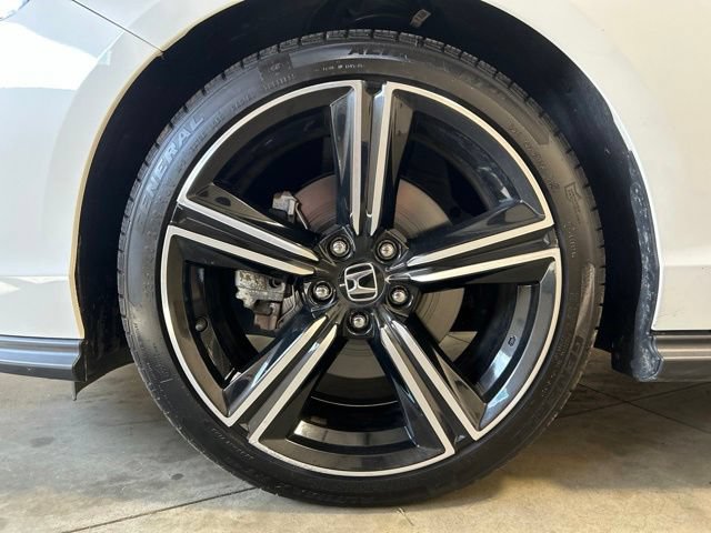 Certified 2024 Honda Accord Sport image 11