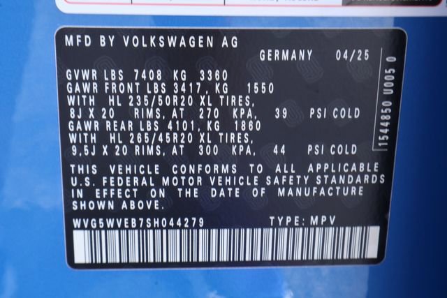Certified 2025 Volkswagen ID. Buzz 1st Edition RWD image 27