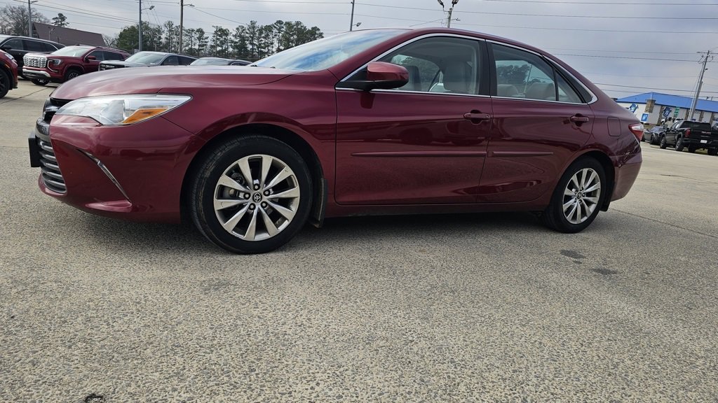 Used 2015 Toyota Camry XLE