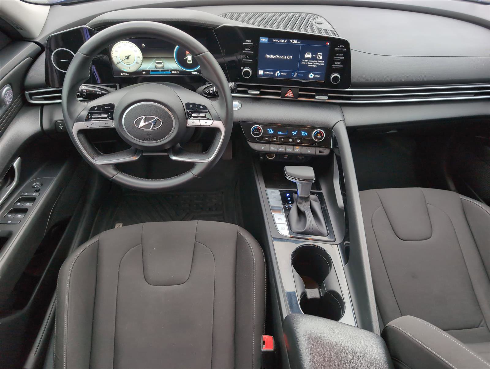 Used 2021 Hyundai Elantra SEL w/ Convenience + Premium Package image 31