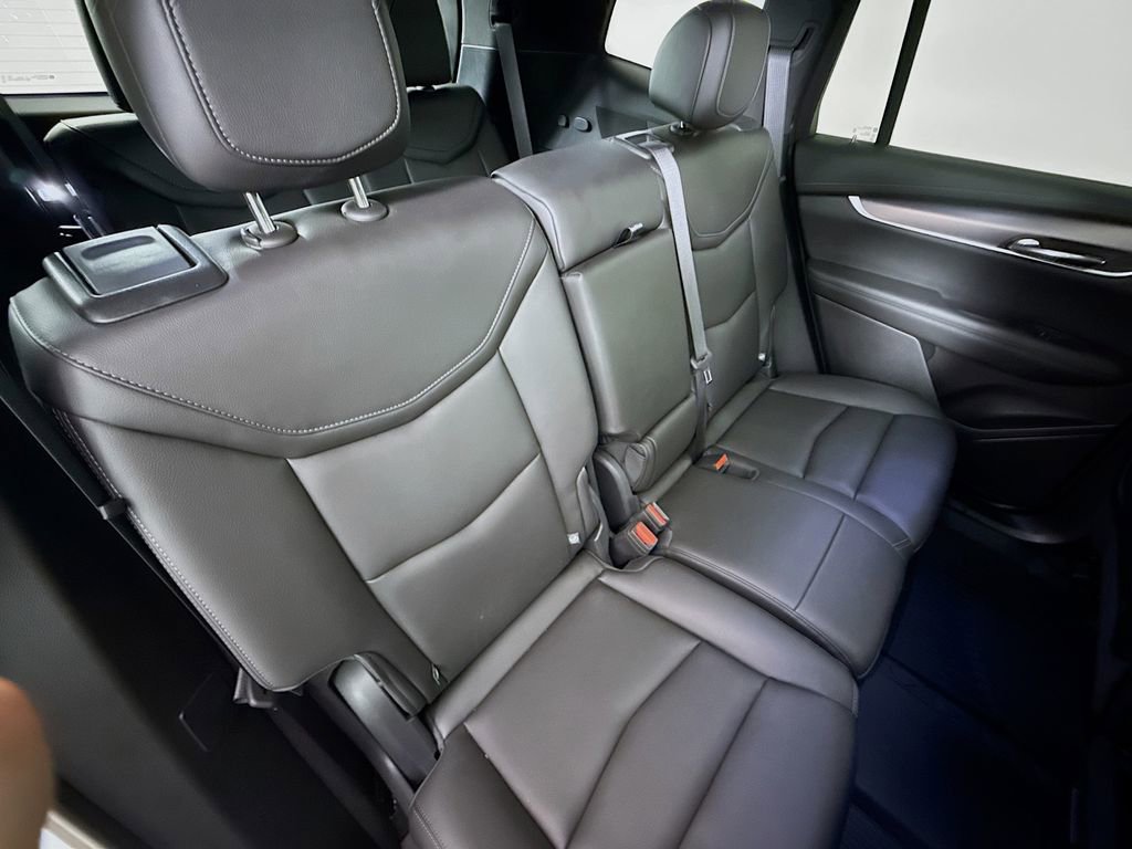 Used 2024 Cadillac XT6 Luxury AWD/4WD image 29