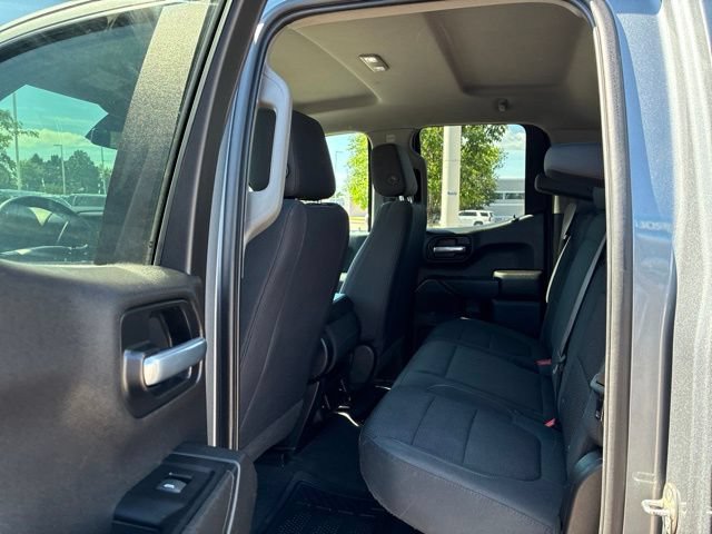 Used 2019 Chevrolet Silverado 1500 Custom Trail Boss w/ Custom Convenience Package AWD/4WD image 17