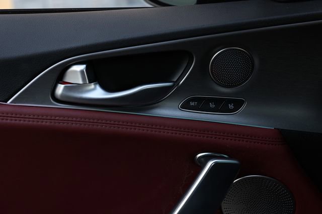 Used 2020 Kia Stinger GT1 image 53