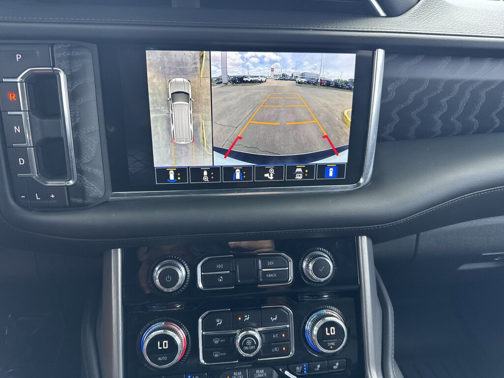 Used 2023 GMC Yukon Denali AWD/4WD image 35