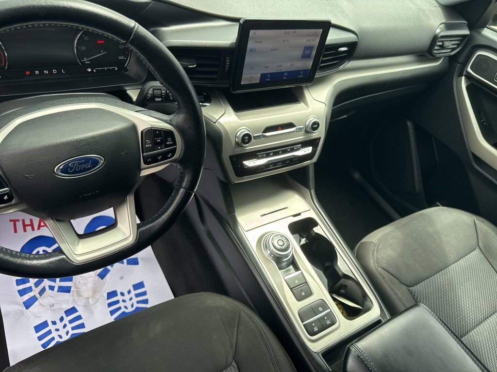 Used 2023 Ford Explorer XLT RWD image 27
