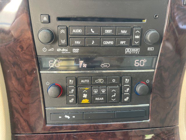 Used 2013 Cadillac Escalade 2WD image 64