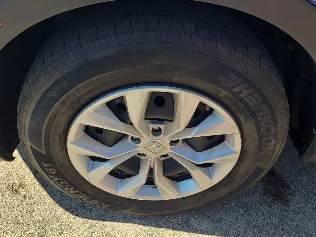 Used 2025 Honda CR-V LX image 10