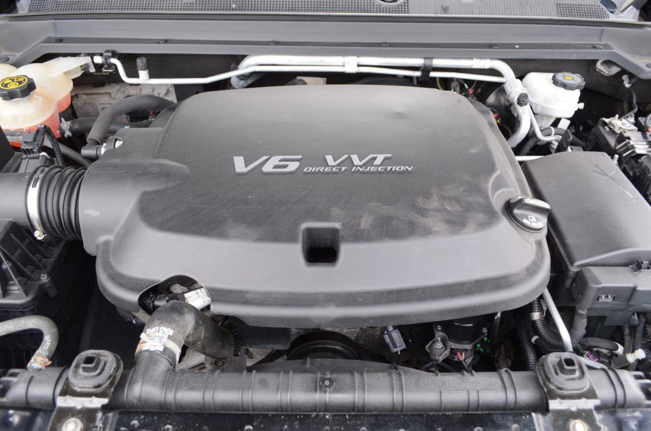 Used 2018 Chevrolet Colorado Z71 AWD/4WD image 34
