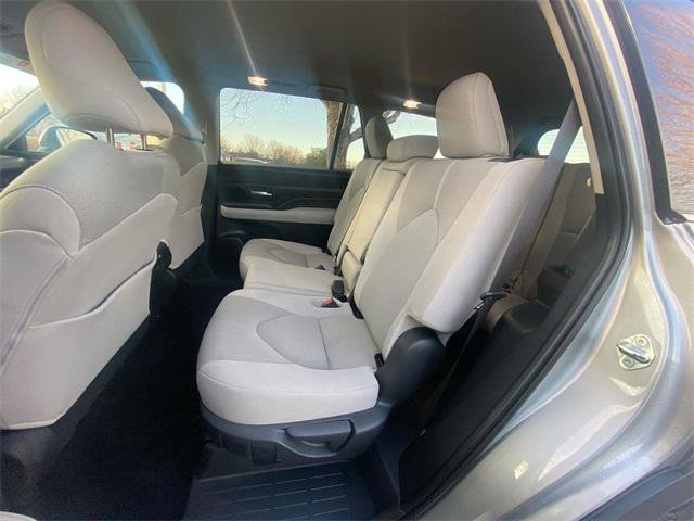 Certified 2025 Toyota Grand Highlander AWD Hybrid image 20