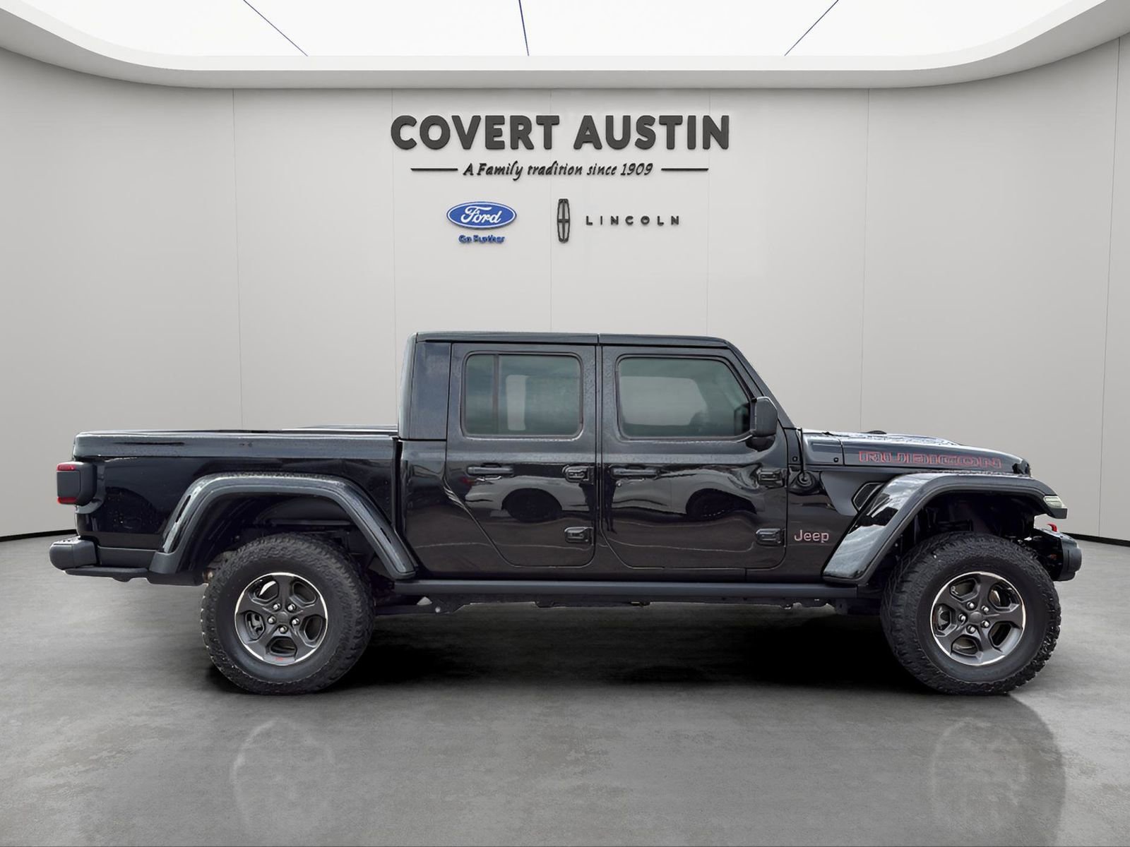 Used 2023 Jeep Gladiator Rubicon image 6