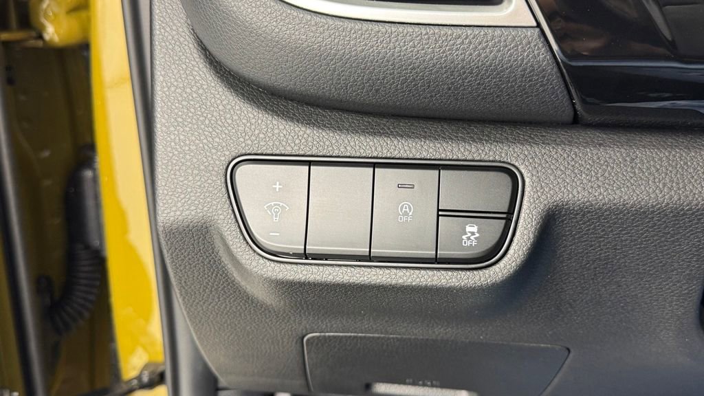 Used 2024 Kia Seltos S image 32