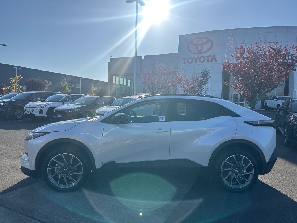 New 2026 Toyota C-HR AWD/4WD image 2