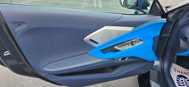 Used 2020 Chevrolet Corvette Stingray Premium Cpe w/ 3LT Preferred Equipment Group image 9