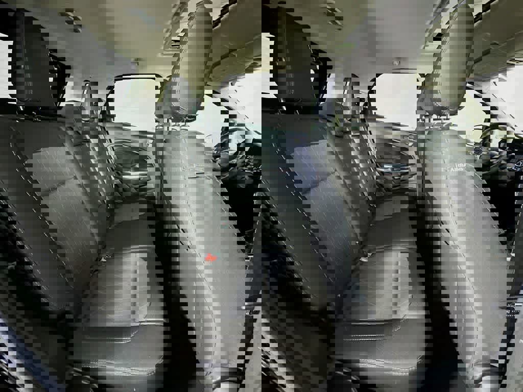 Certified 2022 Ford EcoSport SE w/ SE Convenience Package image 31