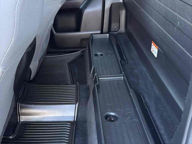 Used 2020 Toyota Tacoma SR image 19