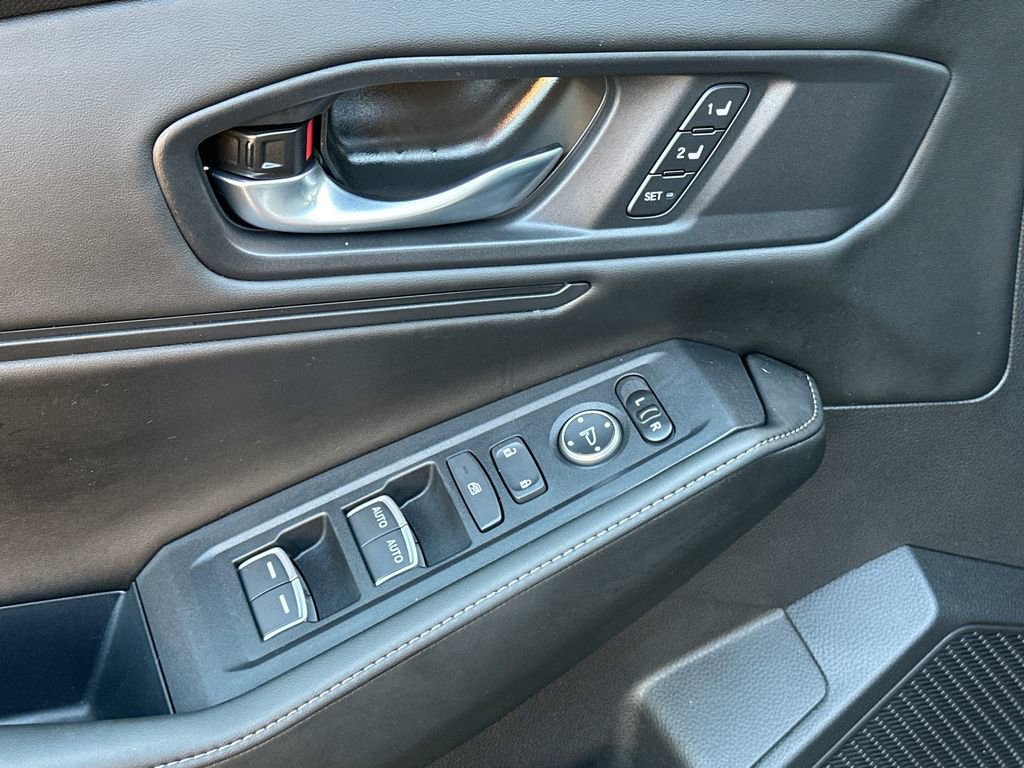 Certified 2025 Honda Accord Sport image 18