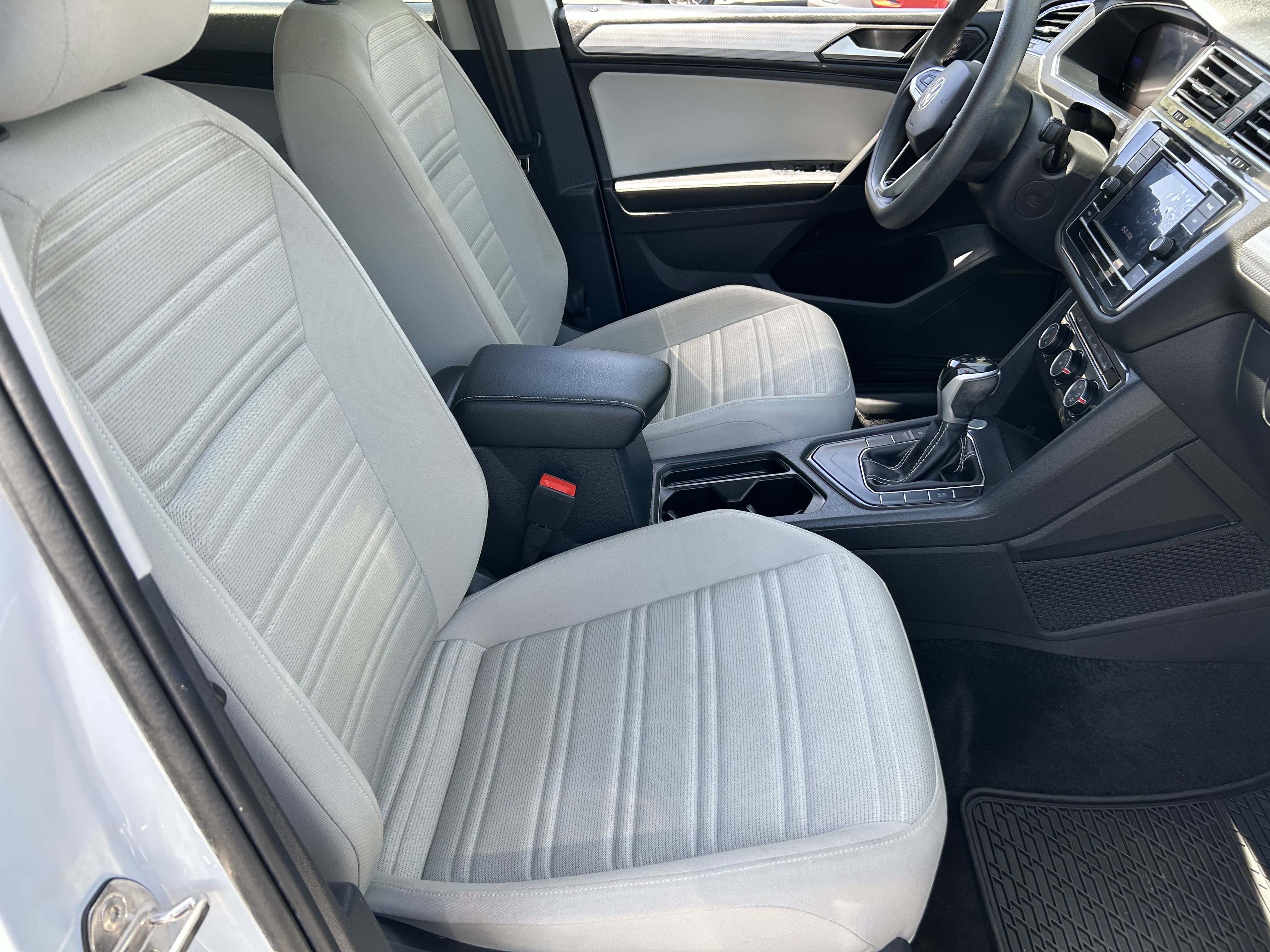 Used 2023 Volkswagen Tiguan S FWD image 9