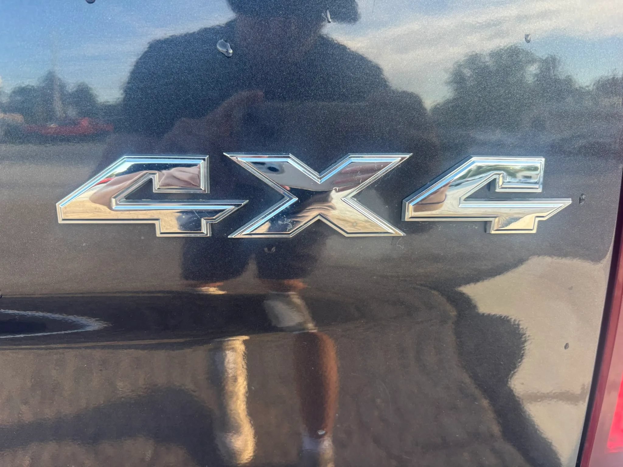 Used 2017 RAM 1500 ST w/ SXT Appearance Group AWD/4WD image 5