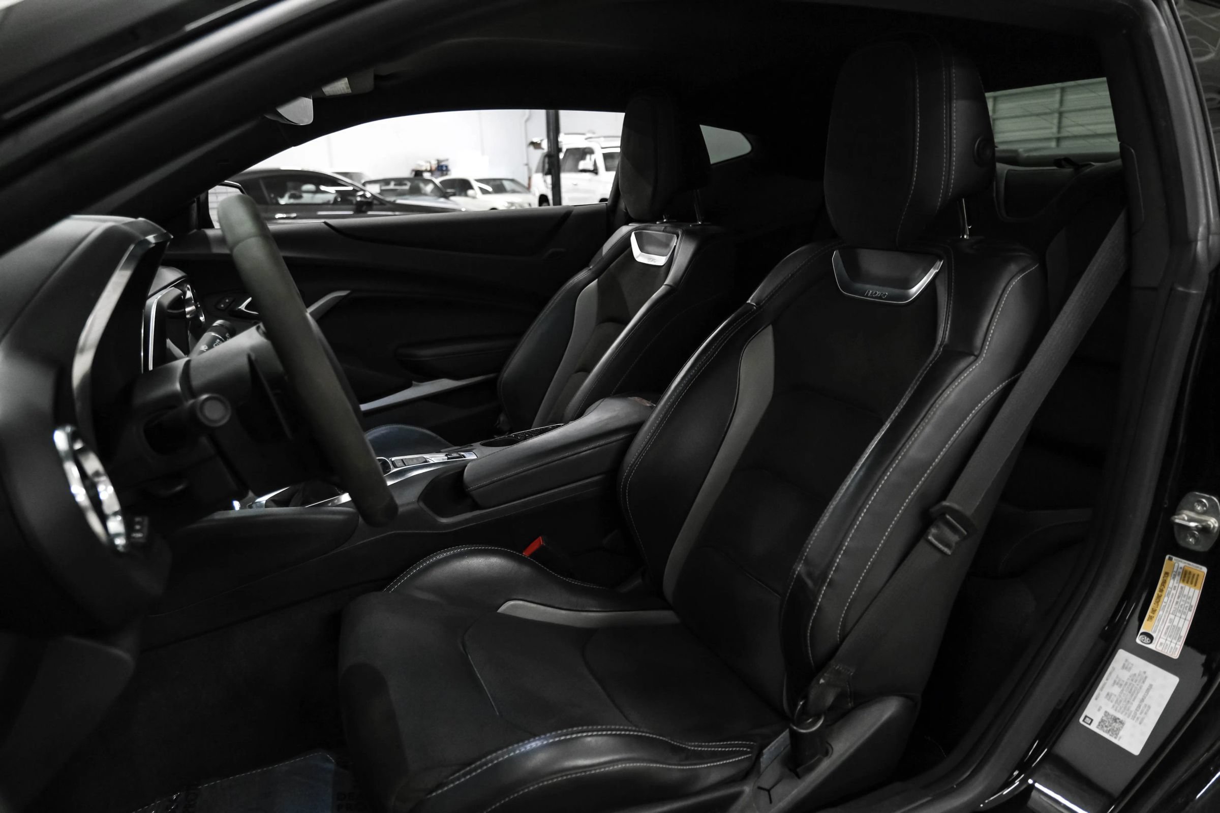 Used 2019 Chevrolet Camaro SS RWD image 31