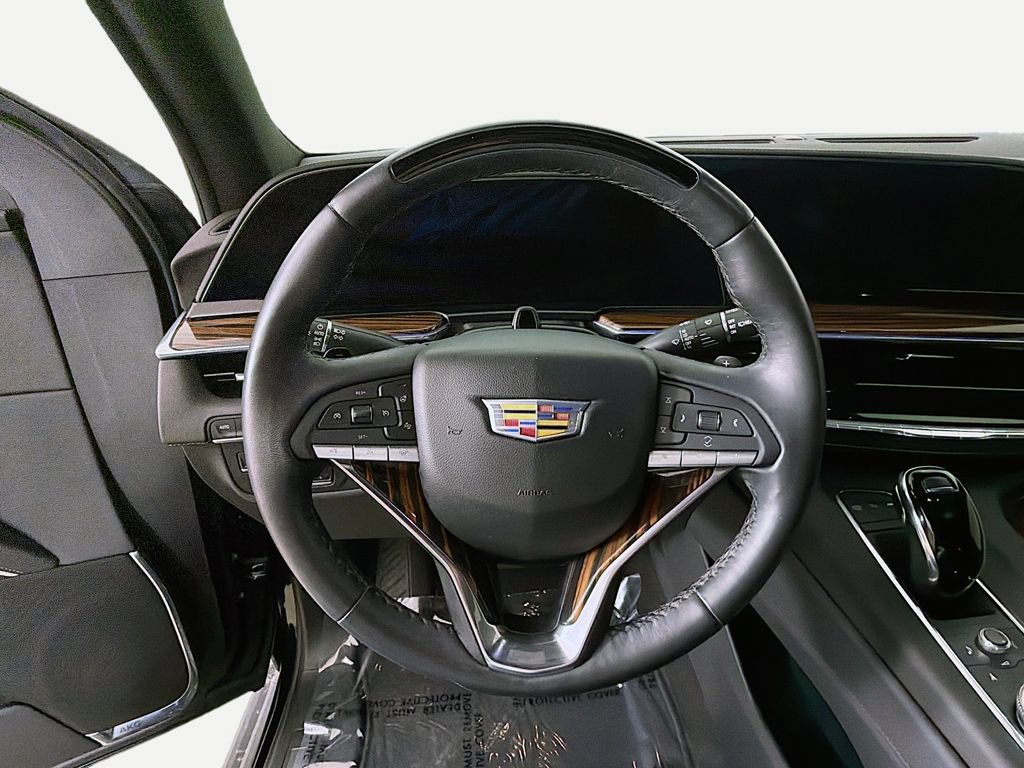Used 2024 Cadillac Escalade Premium Luxury w/ Performance Package AWD/4WD image 38