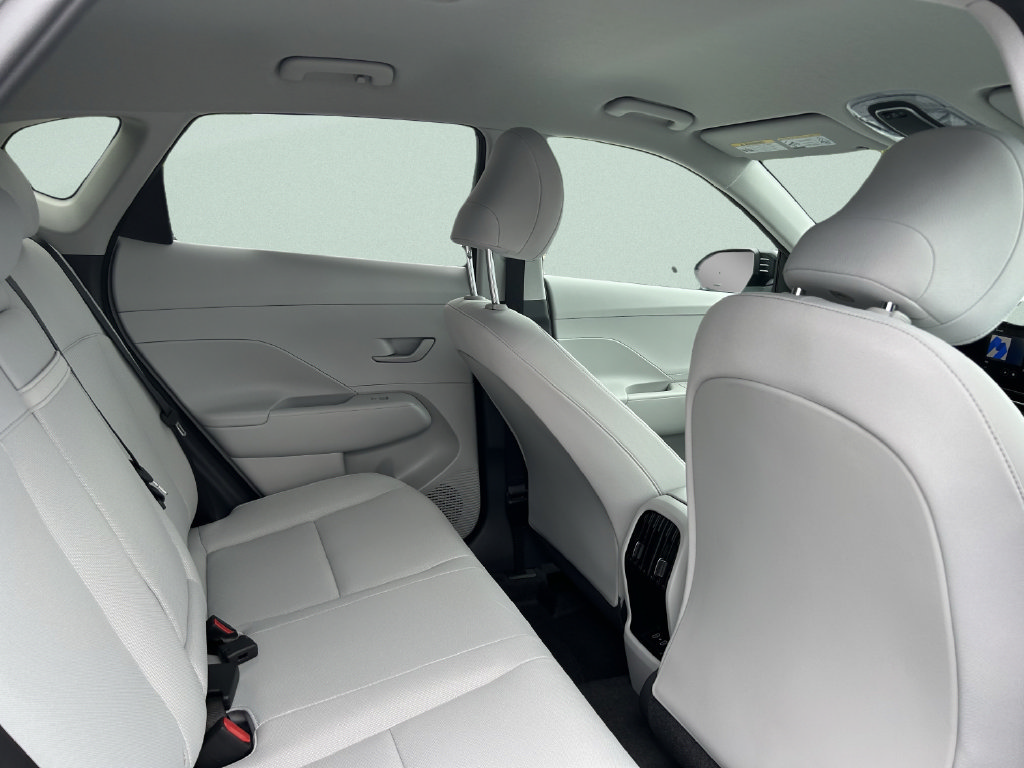 New 2027 Hyundai Kona SEL Sport FWD image 21