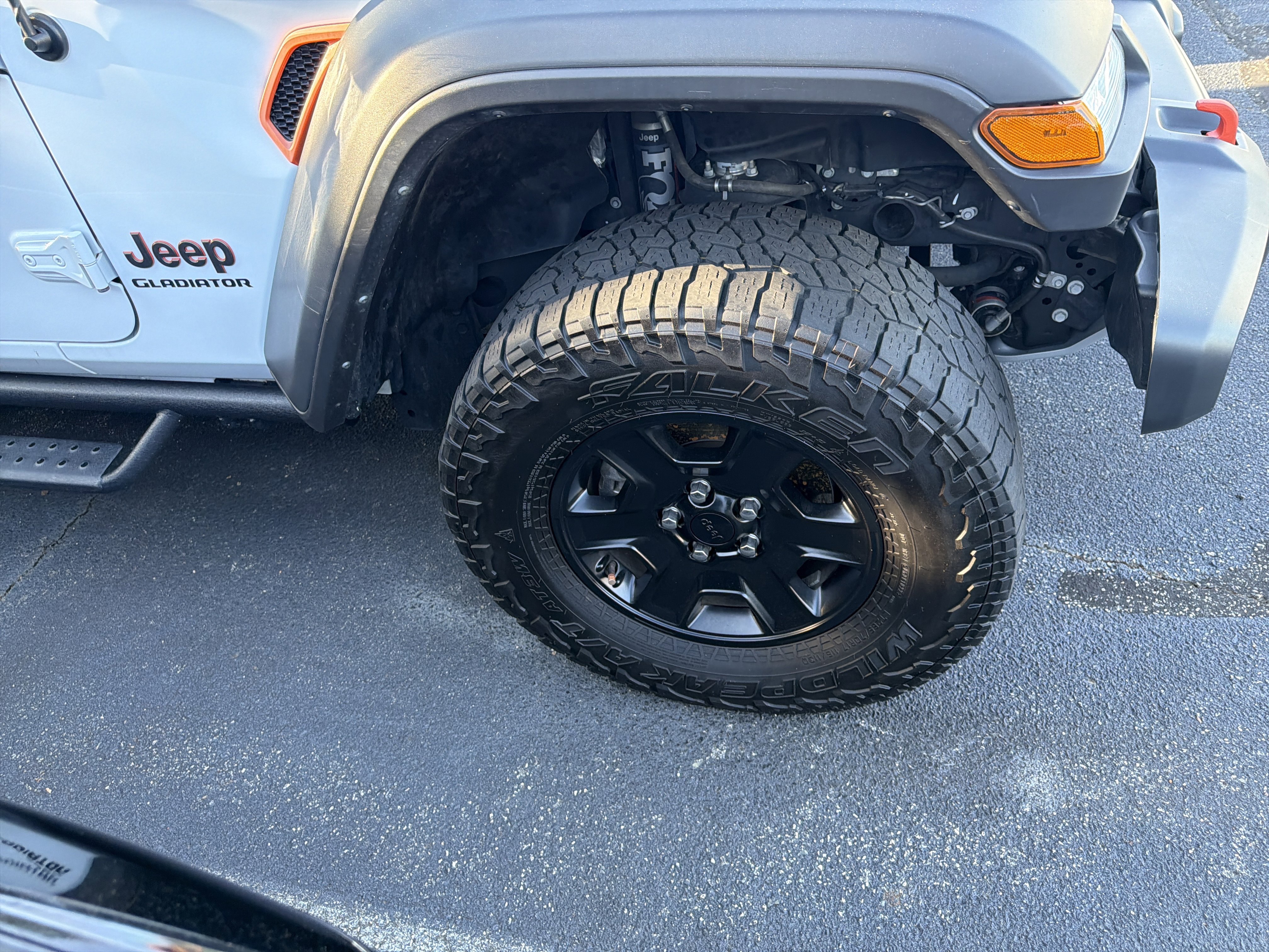 Used 2022 Jeep Gladiator Mojave w/ Trailer Tow Package AWD/4WD image 12