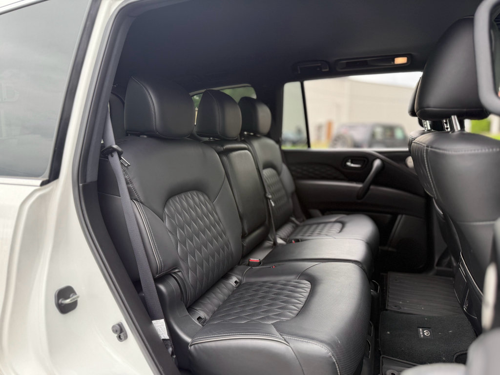 Used 2024 INFINITI QX80 Sensory w/ All-Season Package AWD/4WD image 30