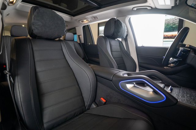 New 2026 Mercedes-Benz GLS 450 4MATIC image 12