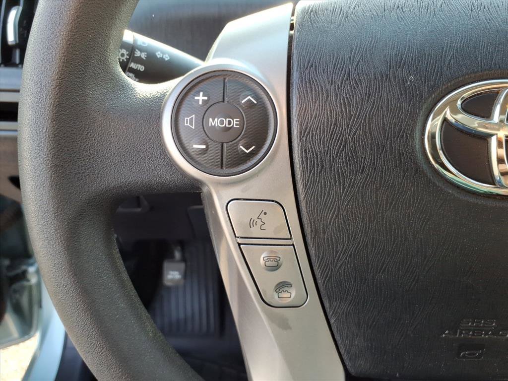 Used 2017 Toyota Prius V Three FWD image 28